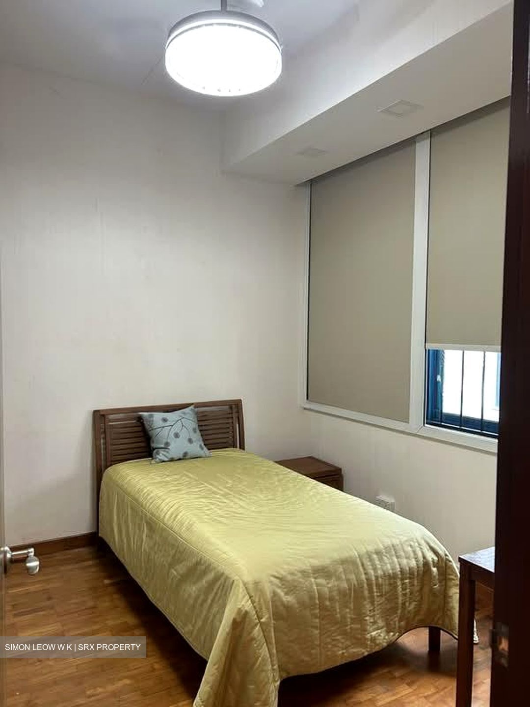 Dmanor (D16), Terrace #569342081